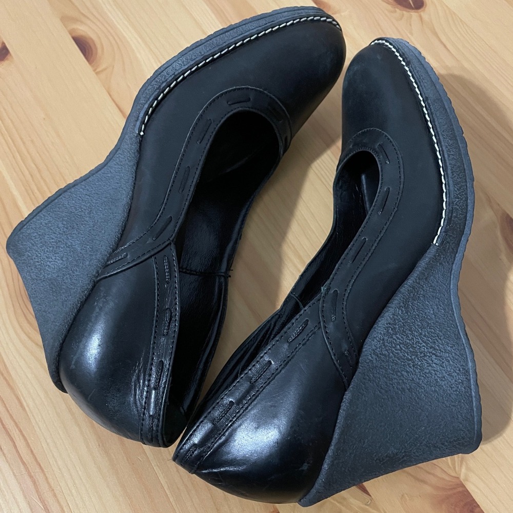 Pierluigi Fantoni Womens Black Leather Slip-On Wedge‎ Pump Heels Size 38